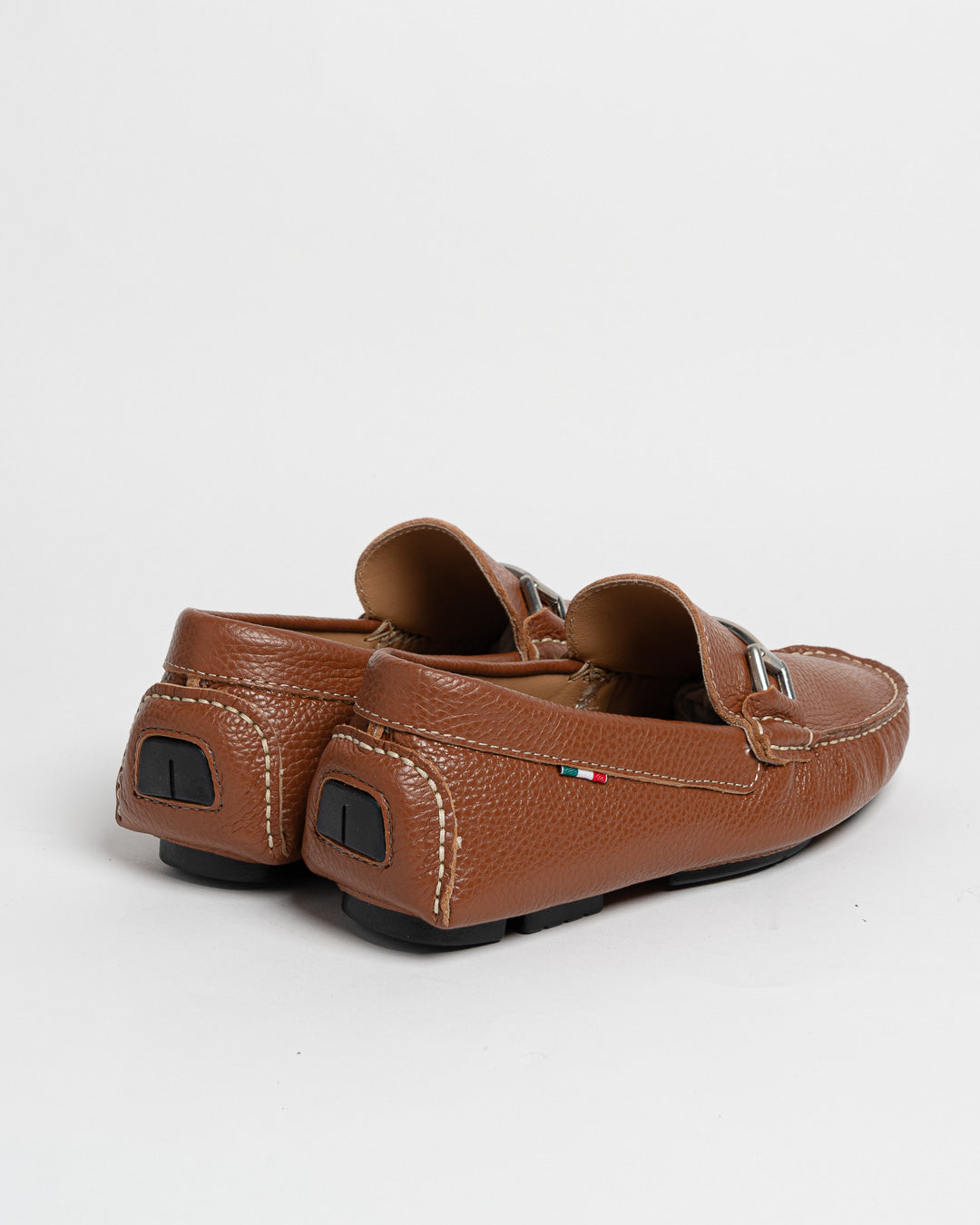 Mocassino in pelle con fibbia - Cuoio