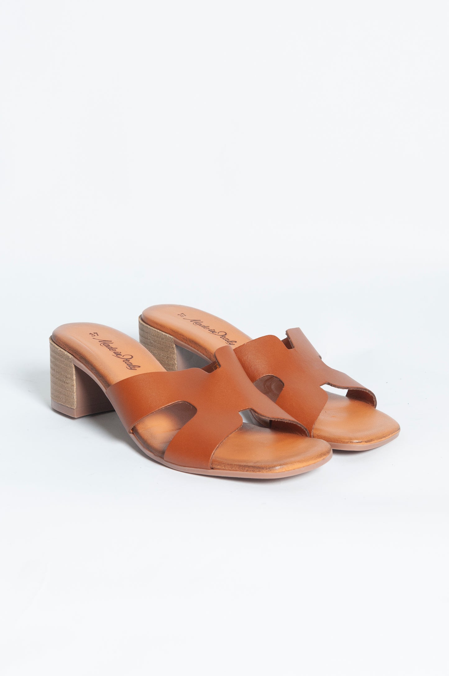 Sandalo fascia farfalla con tacco - Cuoio