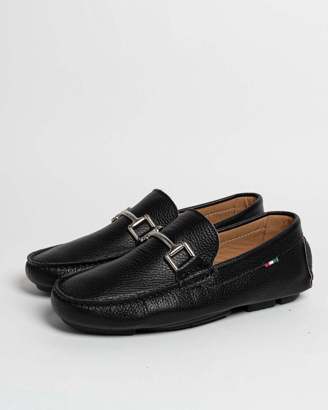 Mocassino in pelle con fibbia - Nero