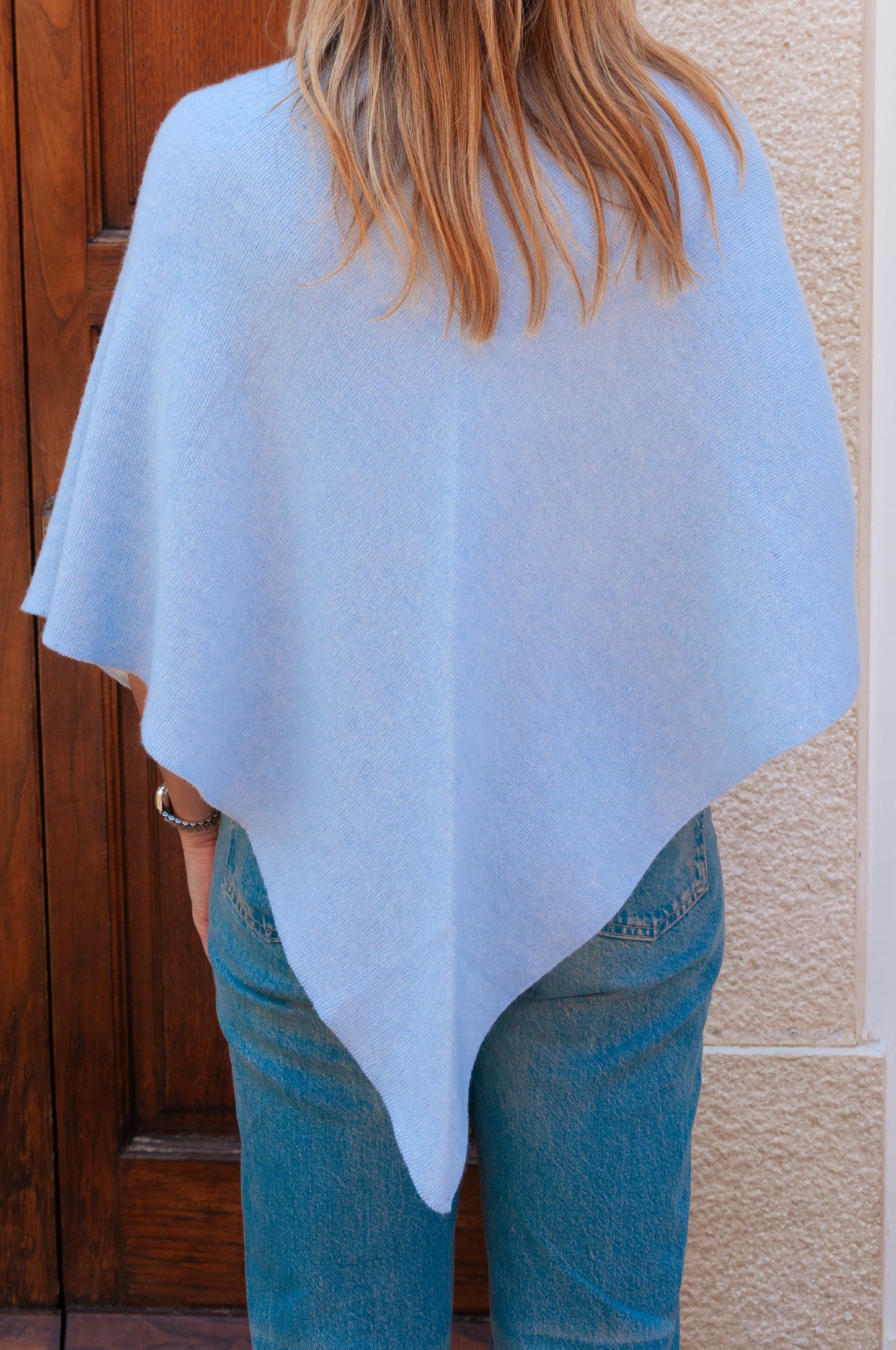 Poncho celeste